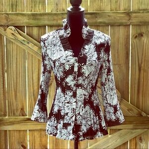 New Directions Black & White Floral Stand Up Ruffle Collar Button Up Blouse Sz M